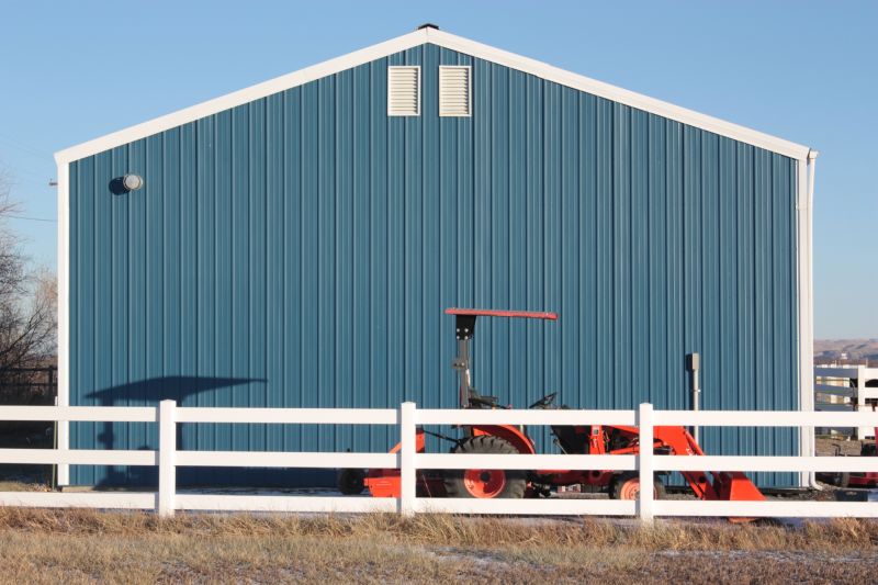 Pole Barn Siding Installation in Smithville, TN